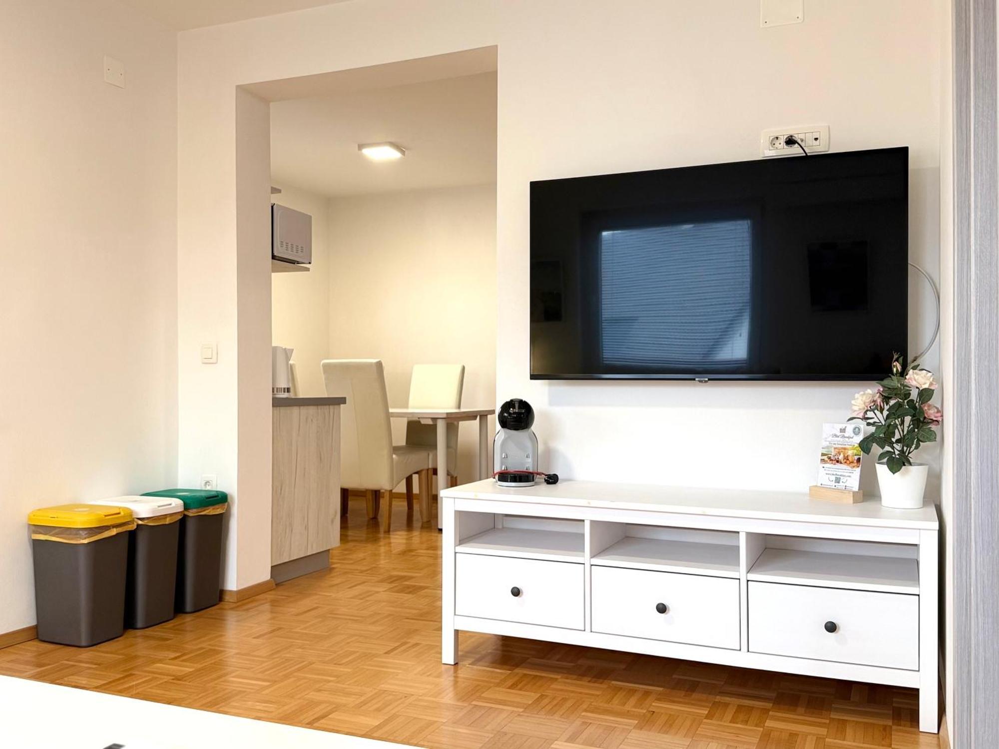 Guest House Kobal Spodnje Gorje Kültér fotó
